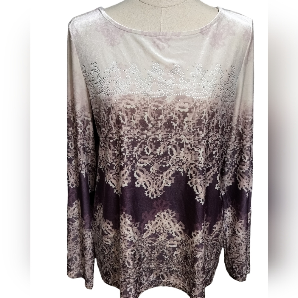 (1312)Chico’s  Purple Nude Velour Knit Embellished Top Blouse Size Large (US 12)